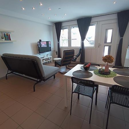 Apartma 31 โนวาโกริคา ภายนอก รูปภาพ